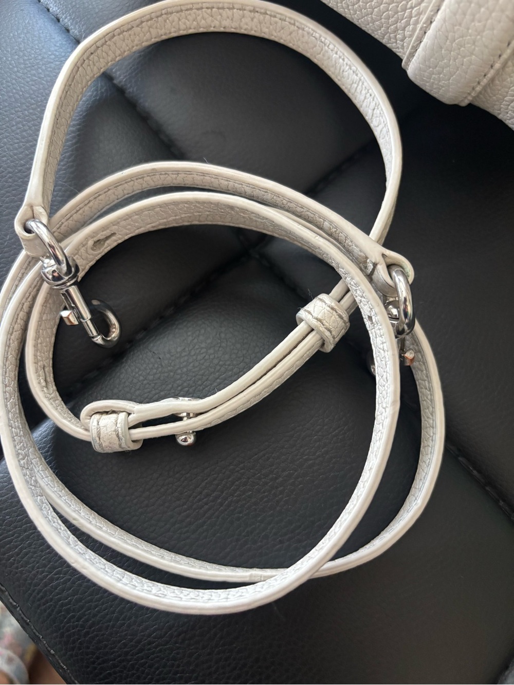 Marc Jacobs Small Duffle Mini Satchel in Off White - Picture 14 of 14